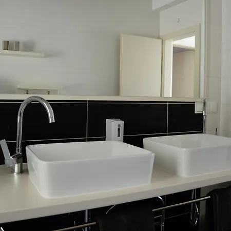 Exclusive Palace Ii Apartment
